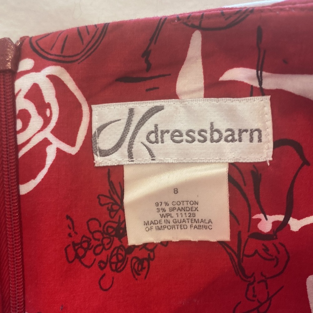 Dress Barn Printed A-Line Red Skirt Size 8 - Picture 2 of 4